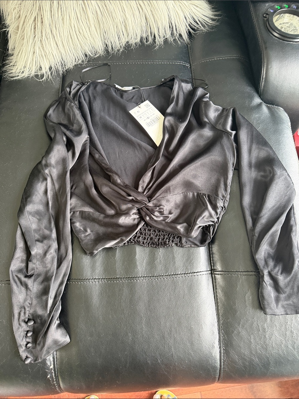 Zara NWT Women’s Black Satin Twist-Front Cropped Top size: M